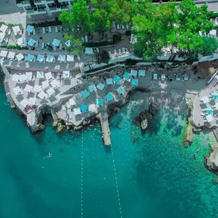 Luxury Marina Bay Vlorë